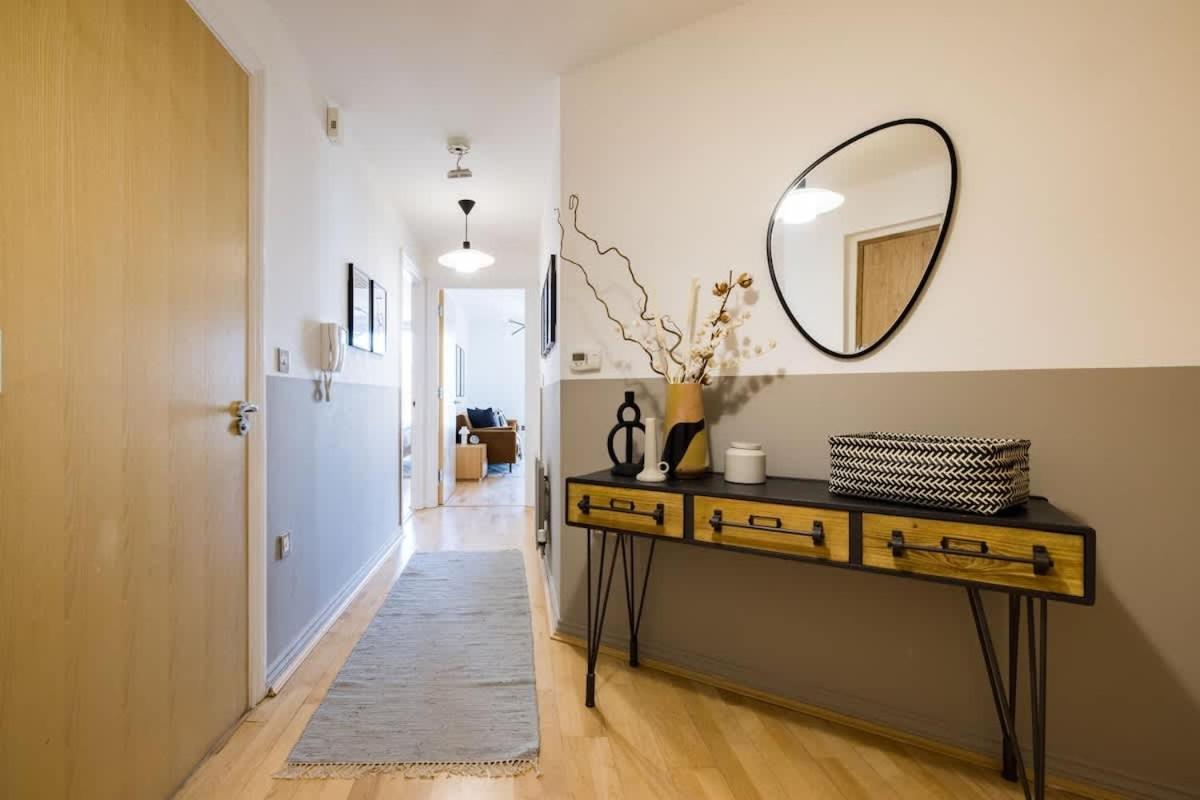 The Nine Elms Lane Arms - Stunning & Bright 2bdr Flat Apartamento