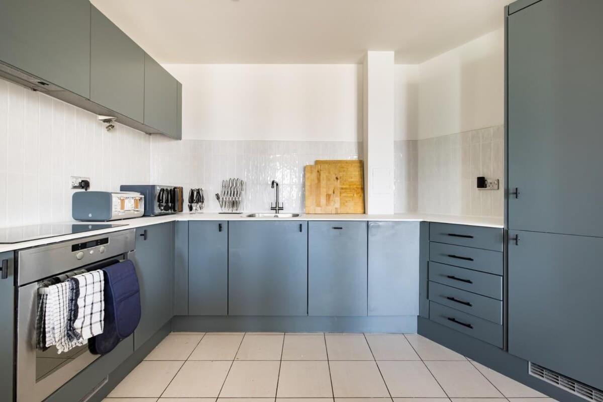 Apartamento The Nine Elms Lane Arms - Stunning & Bright 2bdr Flat *